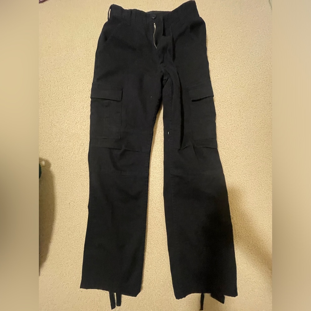 navy/black cargo pants
